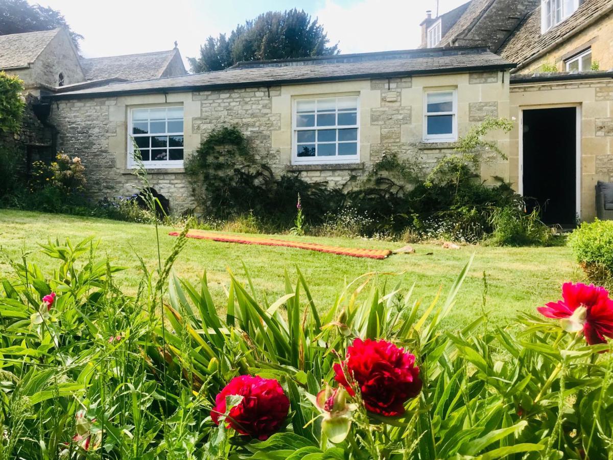 The Old Post Office Studio Apartment In A Beautiful Cotswold Village 赛伦塞斯特 外观 照片