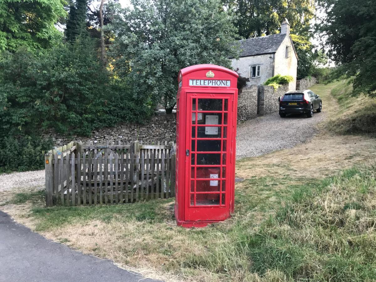 The Old Post Office Studio Apartment In A Beautiful Cotswold Village 赛伦塞斯特 外观 照片